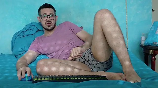 Snapshot of Morpheus-the-oniro chatting on March 8, 7:50 pm Morpheus-the-oniro online show from March 8, 7:50 pm