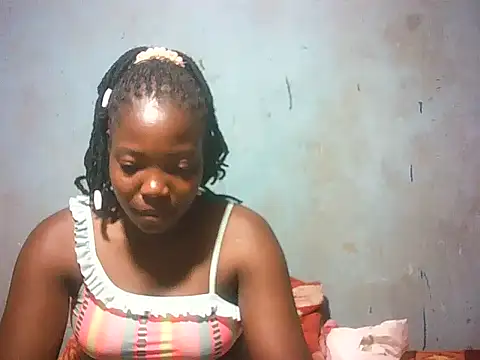 ebony valleria online show from September 14, 3:00 pm