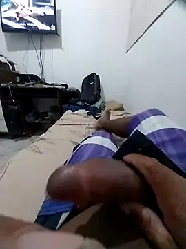 Luiscarlo123456 online show from July 4, 1:34 am
