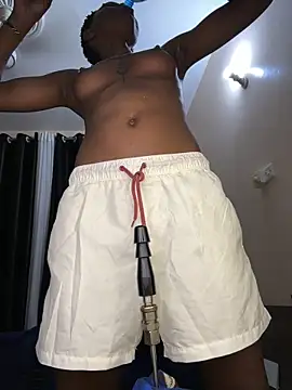 Snapshot of Realdeal42d chatting on May 26, 1:23 am Realdeal42d online show from May 26, 1:23 am
