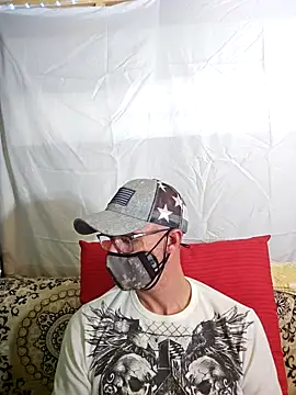 Snapshot of Cadillacninja chatting on October 21, 5:30 am Cadillacninja online show from October 21, 5:30 am