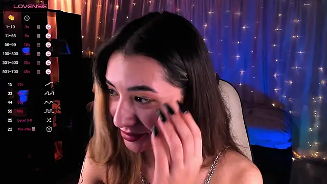 DarlaLike online show from December 19, 7:51 am