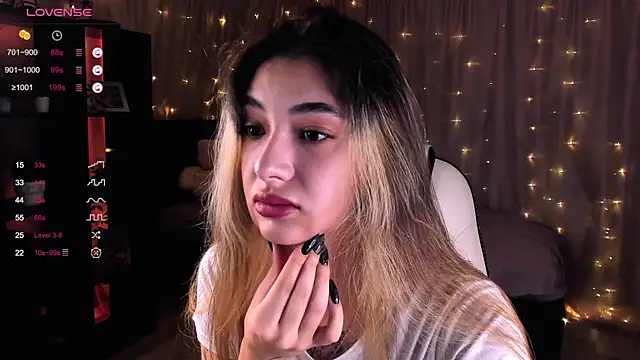 DarlaLike online show from December 24, 4:44 am