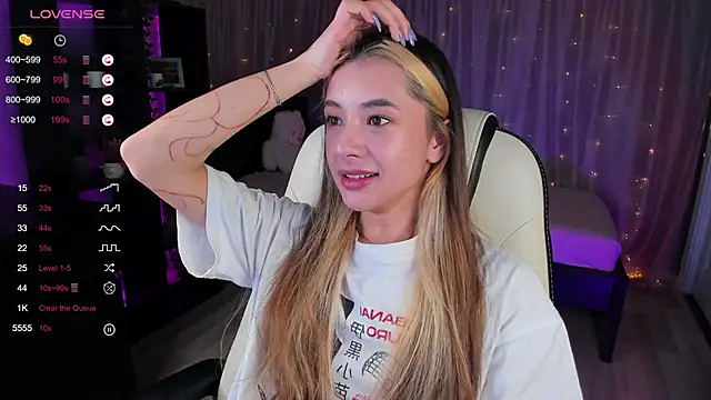 DarlaLike online show from March 1, 3:43 am