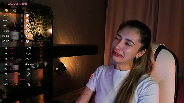 DarlaLike online show from September 25, 4:05 am