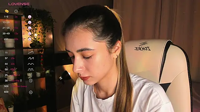 DarlaLike online show from November 8, 3:39 am