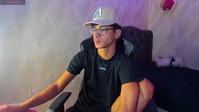 Snapshot of allens_joe chatting on November 26, 3:24 pm allens joe online show from November 26, 3:24 pm