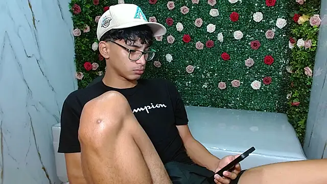 Snapshot of allens_joe chatting on November 29, 1:36 pm allens joe online show from November 29, 1:36 pm