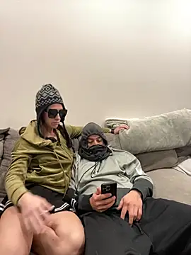 Snapshot of mrs__unknown chatting on February 23, 11:35 pm mrs unknown online show from February 23, 11:35 pm