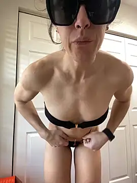 Snapshot of mrs__unknown chatting on March 10, 3:39 pm mrs unknown online show from March 10, 3:39 pm