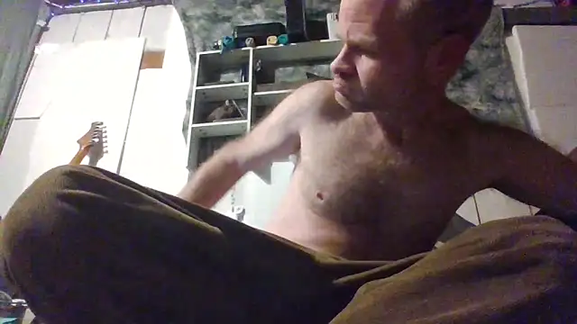 Snapshot of jaxx12369 chatting on December 15, 11:03 am jaxx12369 online show from December 15, 11:03 am