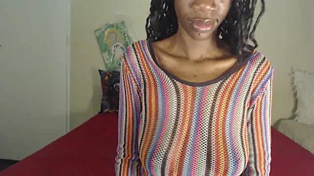 Snapshot of Blacktittiex02 chatting on May 10, 12:16 am Blacktittiex02 online show from May 10, 12:16 am