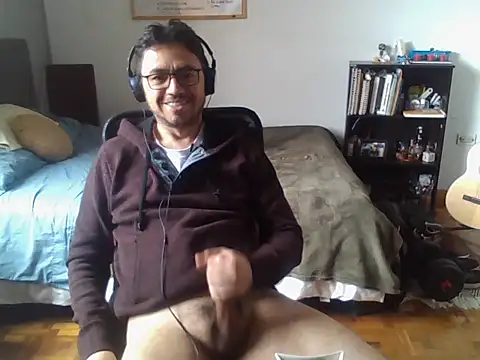 Diptongo online show from October 26, 5:41 pm