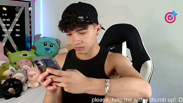 Niico Cruz online show from December 31, 9:10 am