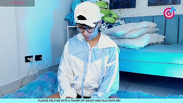 Niico Cruz online show from March 8, 4:28 pm