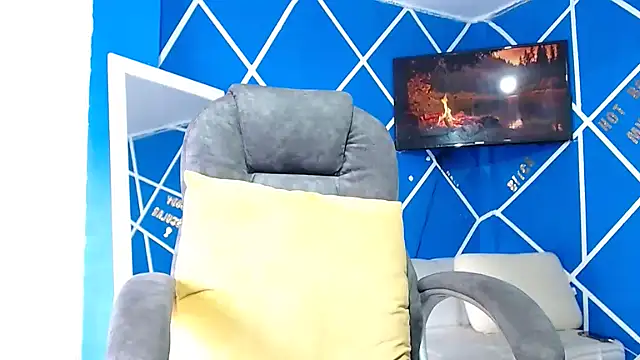 alexander megan online show from November 14, 7:01 pm