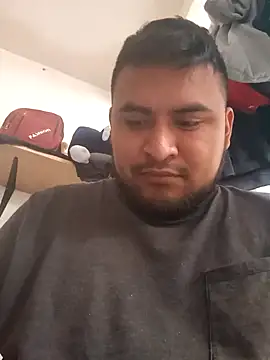 YoSoyLittleBoy online show from September 20, 7:37 pm