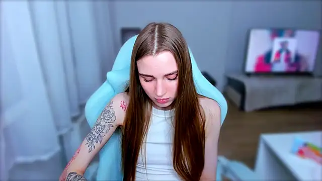 StellaLawless online show from March 6, 2:19 am