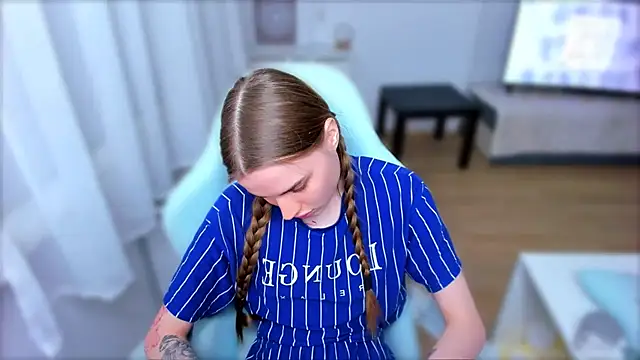 StellaLawless online show from March 9, 12:42 am