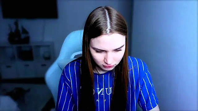 StellaLawless online show from November 29, 2:42 pm