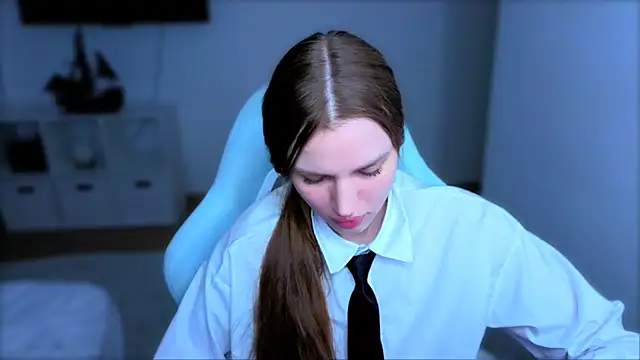 StellaLawless online show from March 18, 9:18 pm