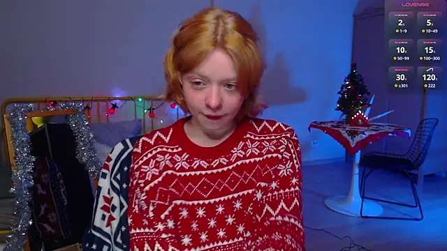 Snapshot of KatieMelone chatting on December 16, 7:32 pm KatieMelone online show from December 16, 7:32 pm