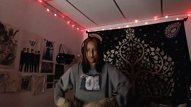 Kimber 666 online show from February 9, 11:46 pm