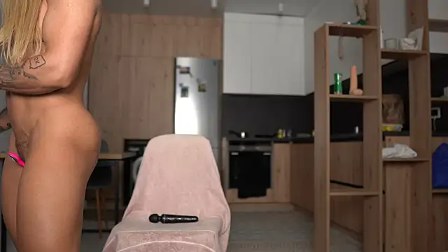 Nikita Karma online show from October 13, 3:45 pm