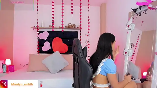 MarilynSmIith online show from February 21, 11:55 am