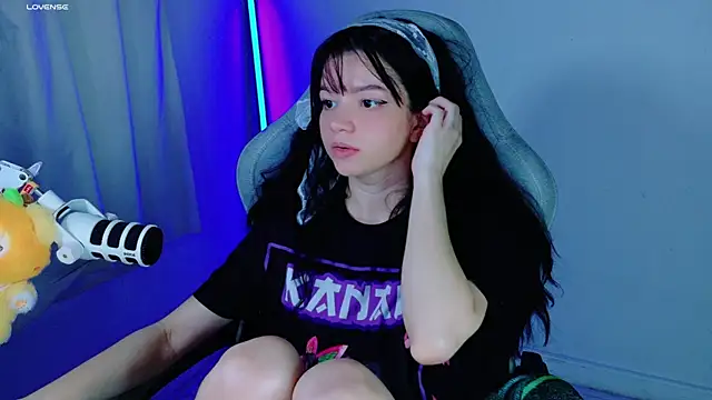 stephybrown online show from November 23, 1:05 am