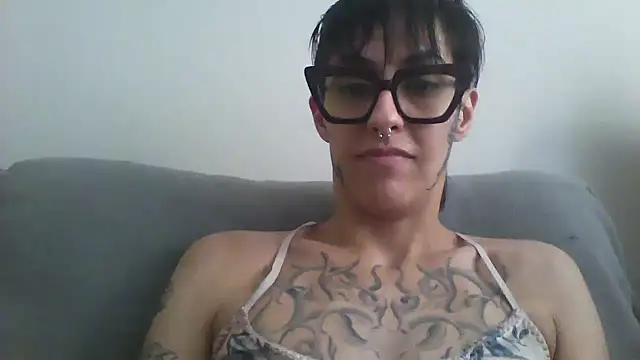 nickfxx online show from April 4, 6:38 pm