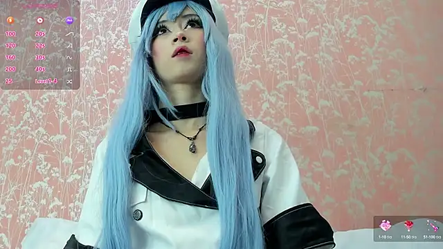 NEZUKO MITSURI online show from October 6, 4:15 pm