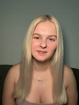 Allylove03 online show from March 13, 7:09 pm