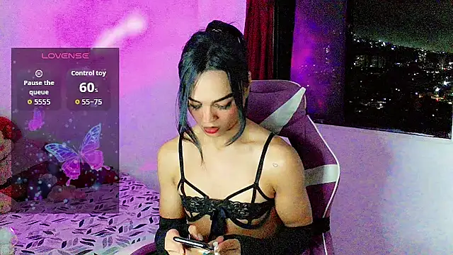 Ms-Zoehans online show from October 13, 3:28 am