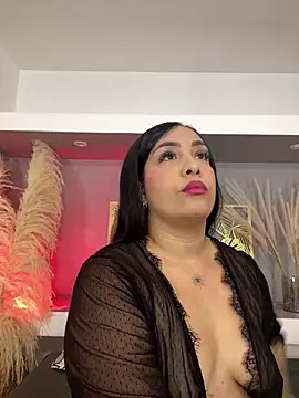 Snapshot of Sheeryl__ chatting on April 10, 5:34 am Sheeryl online show from April 10, 5:34 am