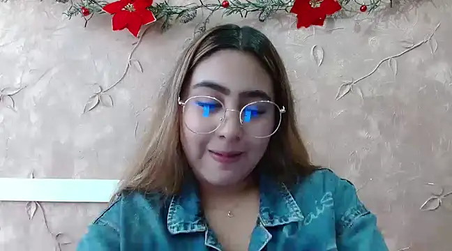 Miabonnett  online show from December 27, 2:01 pm