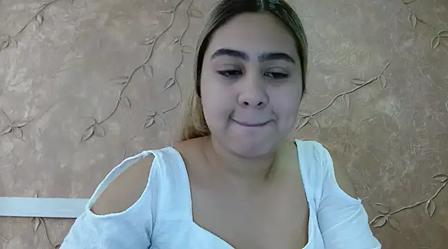 Miabonnett  online show from March 15, 12:02 pm