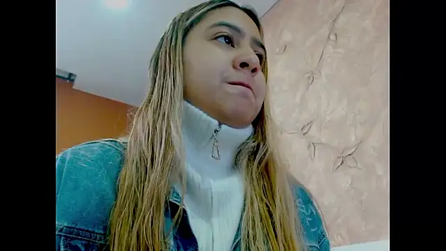 Miabonnett  online show from January 10, 12:18 pm