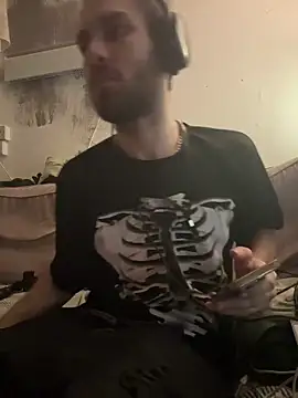 pervy devil online show from December 16, 9:31 pm