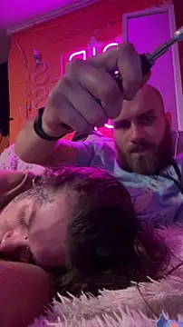 Snapshot of pervy_devil chatting on February 21, 6:25 am pervy devil online show from February 21, 6:25 am