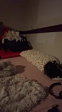 Snapshot of pervy_devil chatting on March 19, 2:15 am pervy devil online show from March 19, 2:15 am