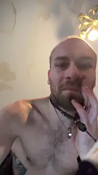 Snapshot of pervy_devil chatting on March 25, 3:07 pm pervy devil online show from March 25, 3:07 pm