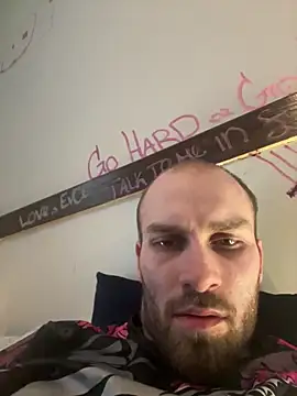 Snapshot of pervy_devil chatting on March 31, 8:37 am pervy devil online show from March 31, 8:37 am