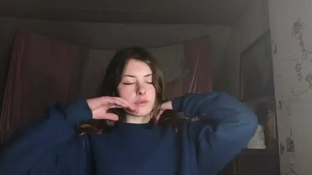 Snapshot of MAMA69LAMA chatting on February 24, 4:27 pm MAMA69LAMA online show from February 24, 4:27 pm