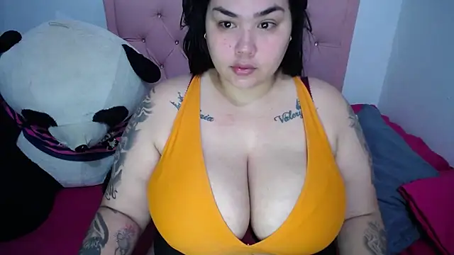 Fernanda Big Boobs online show from June 11, 12:25 pm