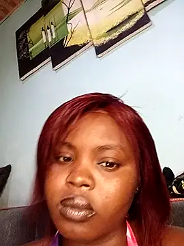 Snapshot of freaky_belle chatting on February 17, 8:00 am freaky belle online show from February 17, 8:00 am