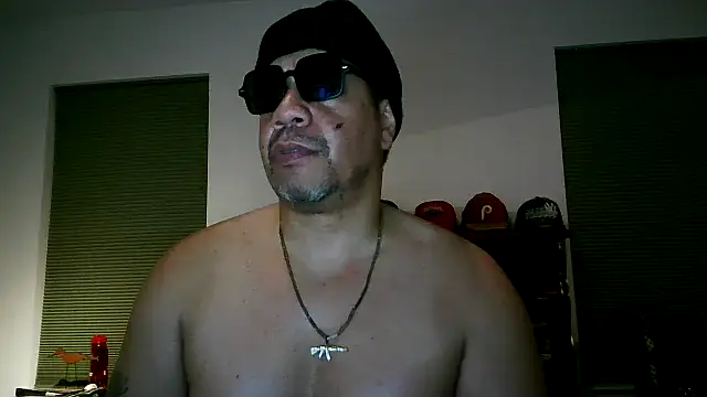 pimpdaddy4ever online show from December 18, 3:37 am