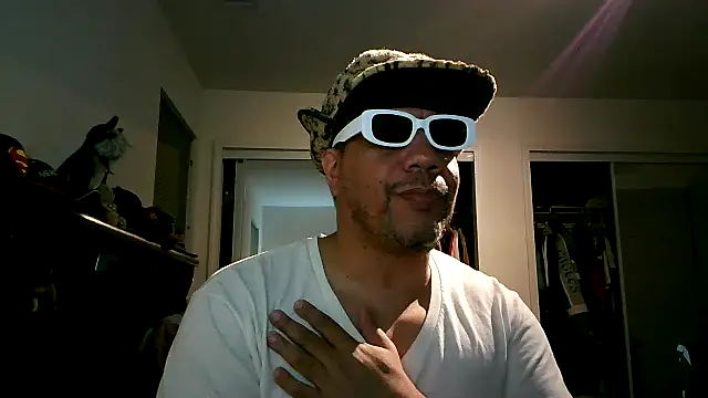 pimpdaddy4ever online show from March 23, 12:04 am