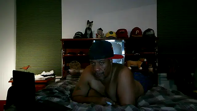 pimpdaddy4ever online show from October 18, 1:19 am