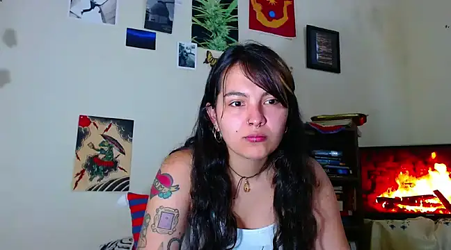 Snapshot of sweetiee_mary chatting on January 31, 4:27 pm sweetiee mary online show from January 31, 4:27 pm